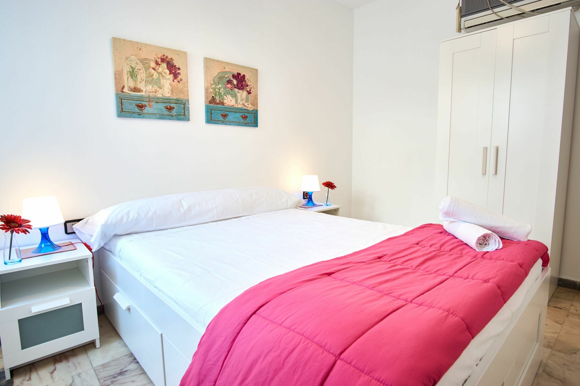 Appartement Amplio Apto En Nervion 5 Min Del Metro Séville